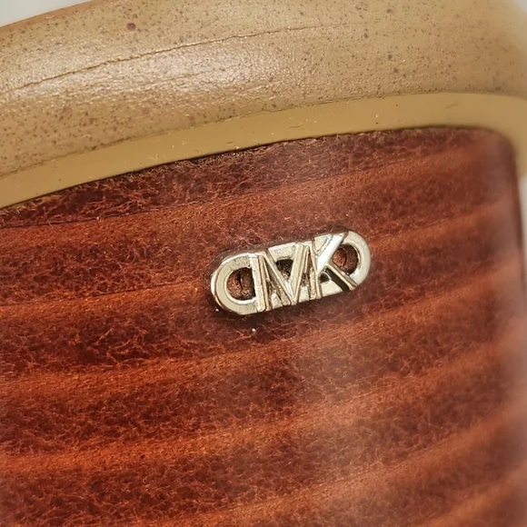 Michael Kors Heeled Sandals 7.5 White Woven Leather Irene Studded Silver New$195